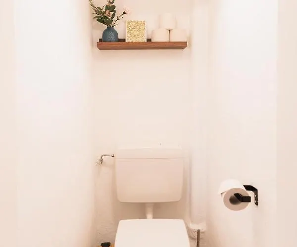 Lägenhet Naechtigen An Der Stadtmauer