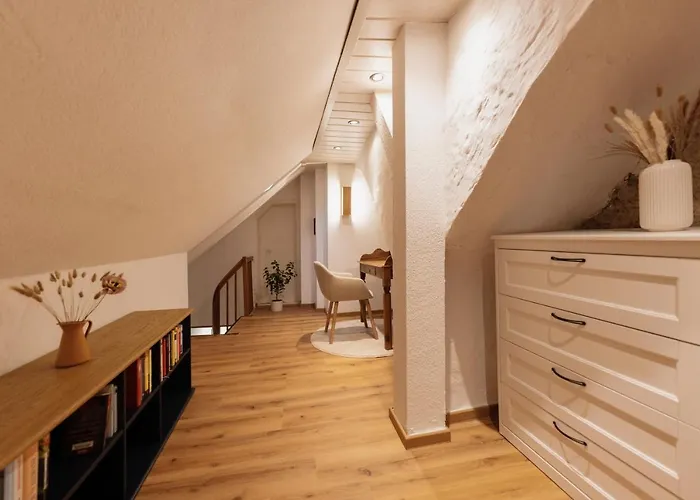 Naechtigen An Der Stadtmauer Lägenhet